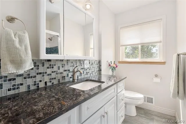 9565 W 52nd Avenue Arvada, CO 80002