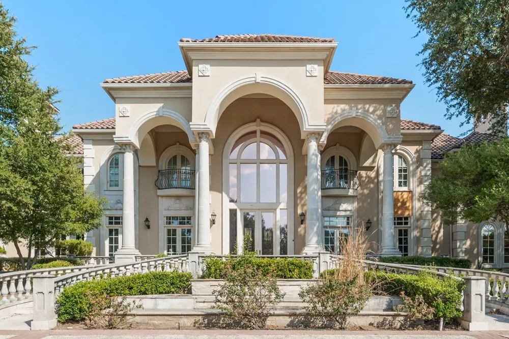 16525 Preston Trail Drive Dallas, TX 75248