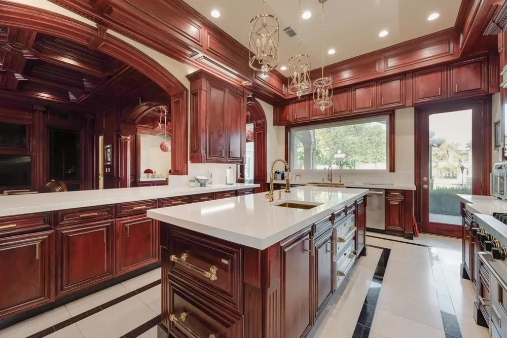 16525 Preston Trail Drive Dallas, TX 75248