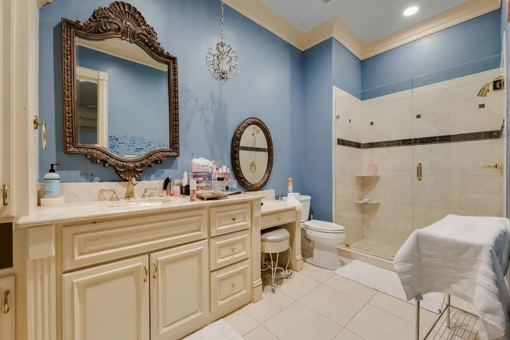 16525 Preston Trail Drive Dallas, TX 75248