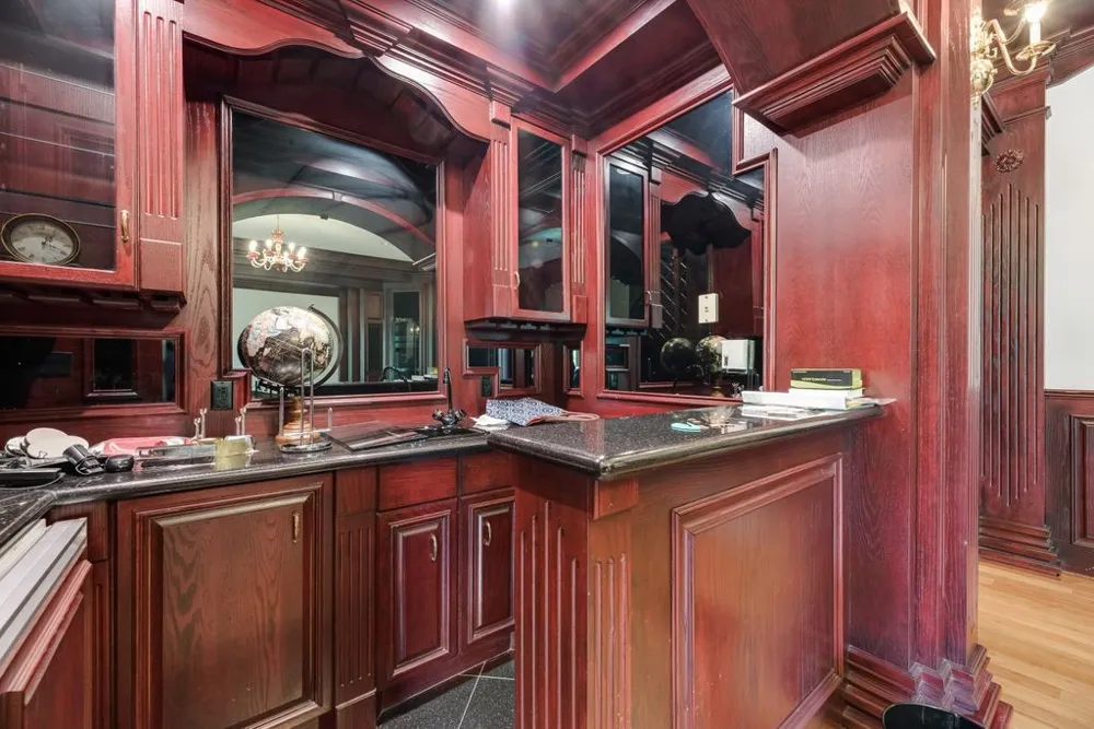 16525 Preston Trail Drive Dallas, TX 75248