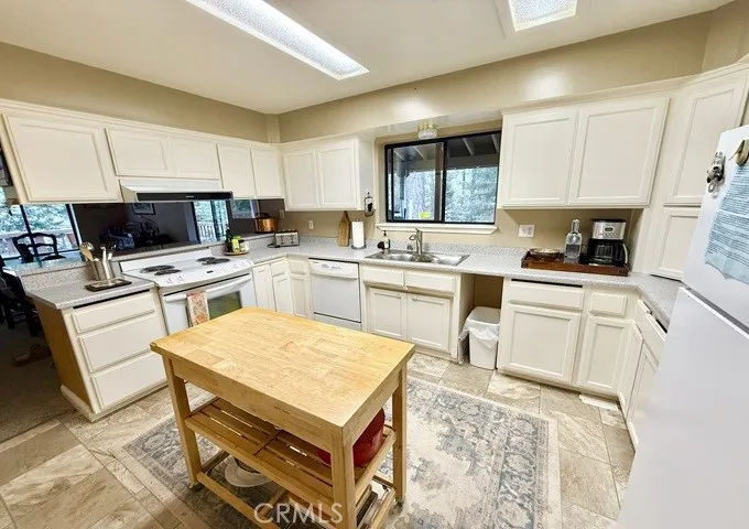 3881 State Route A13 Hamilton Branch, CA 96137