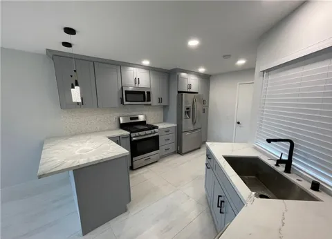 25166 Chestnutwood