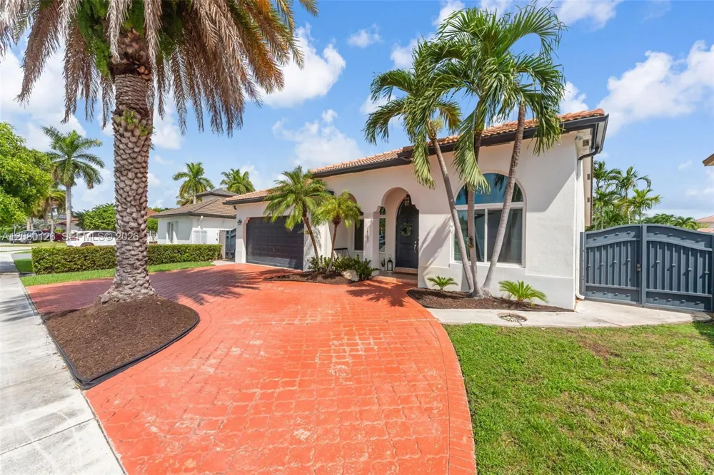14221 SW 28th St Miami, FL 33175