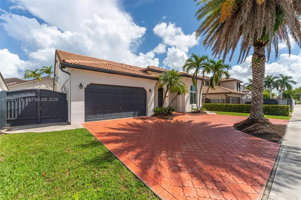 14221 SW 28th St Miami, FL 33175