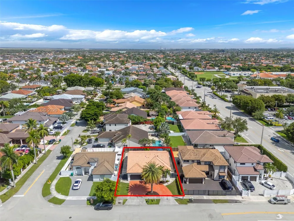 14221 SW 28th St Miami, FL 33175