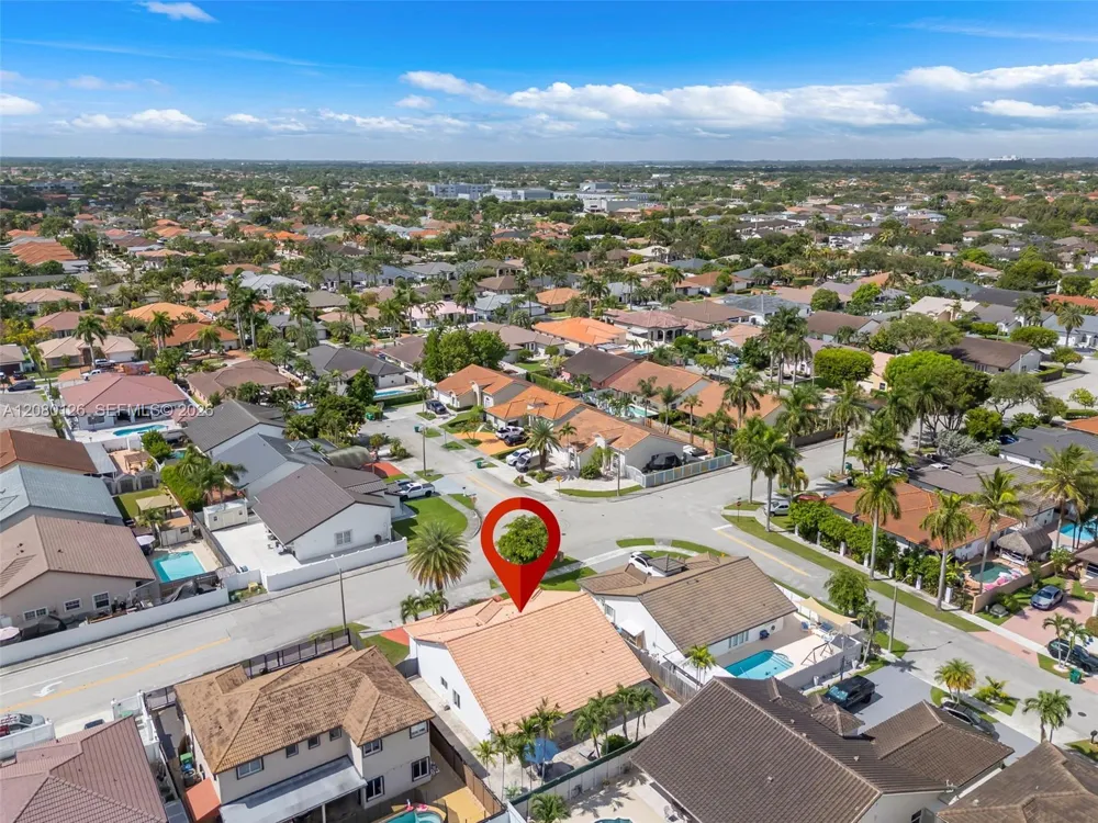 14221 SW 28th St Miami, FL 33175