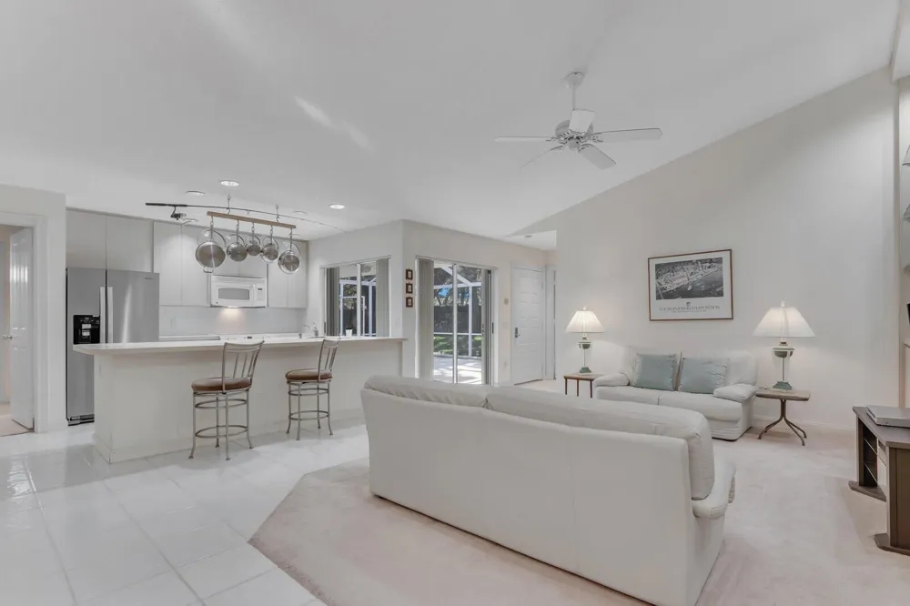 9503 Chapman Oak Court Palm Beach Gardens, FL 33410