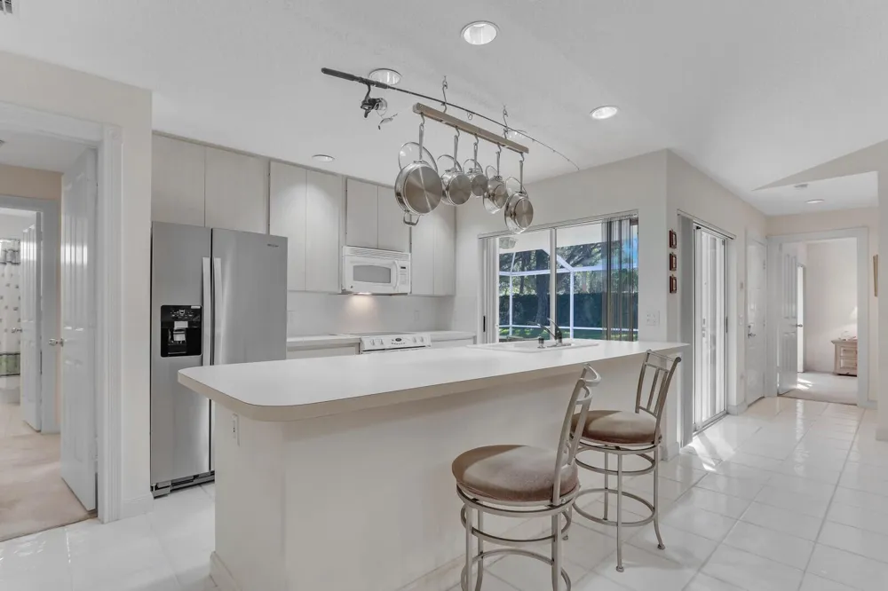 9503 Chapman Oak Court Palm Beach Gardens, FL 33410
