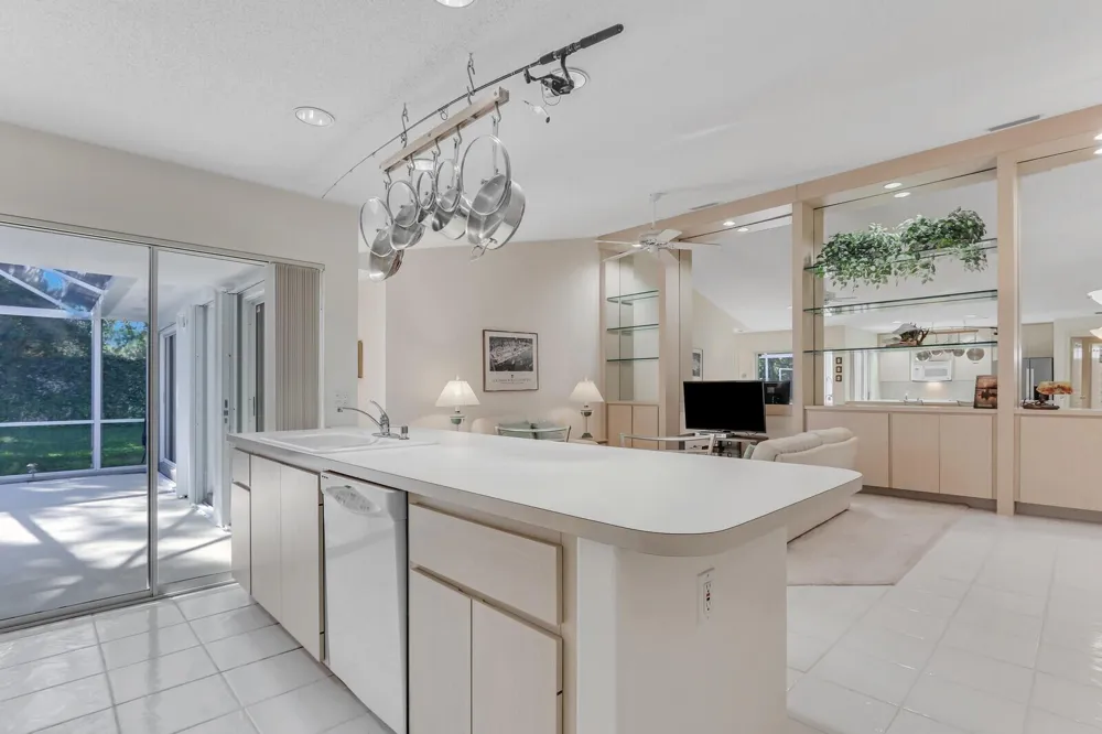 9503 Chapman Oak Court Palm Beach Gardens, FL 33410