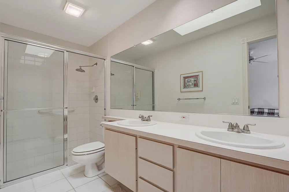 9503 Chapman Oak Court Palm Beach Gardens, FL 33410