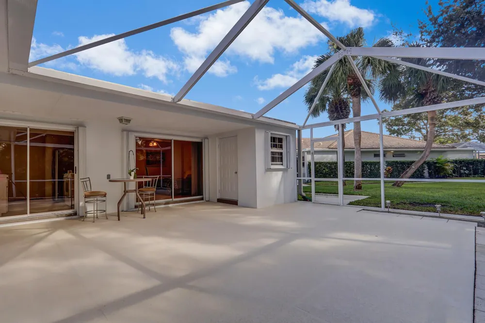 9503 Chapman Oak Court Palm Beach Gardens, FL 33410