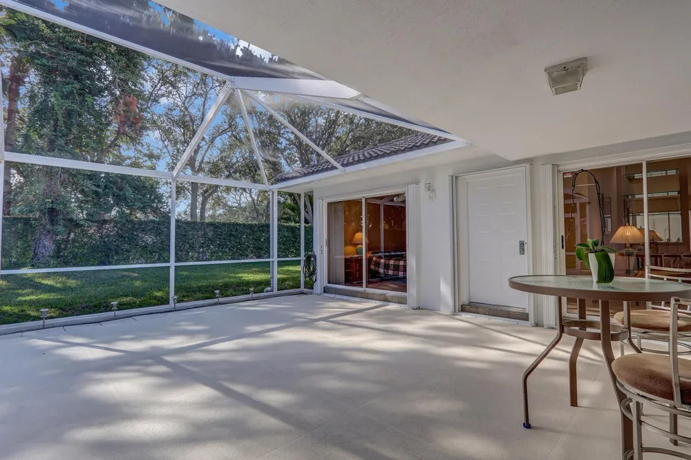 9503 Chapman Oak Court Palm Beach Gardens, FL 33410
