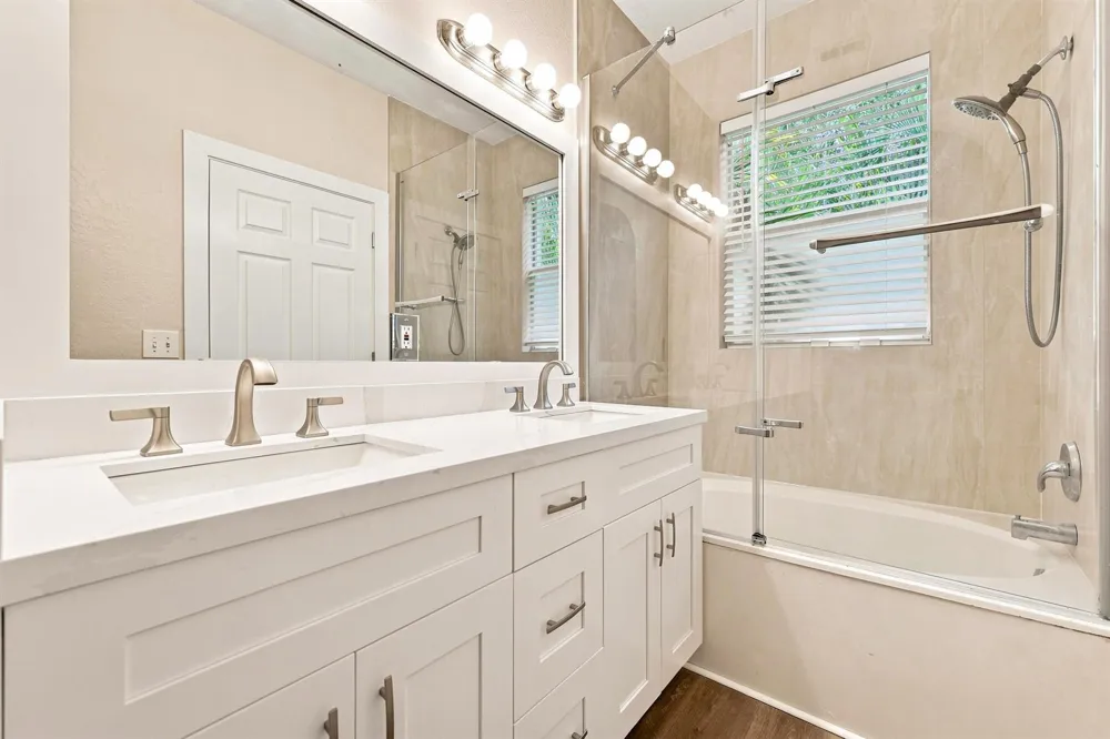 813 Pipers Cay Drive West Palm Beach, FL 33415