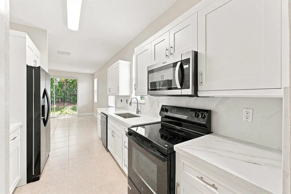 813 Pipers Cay Drive West Palm Beach, FL 33415
