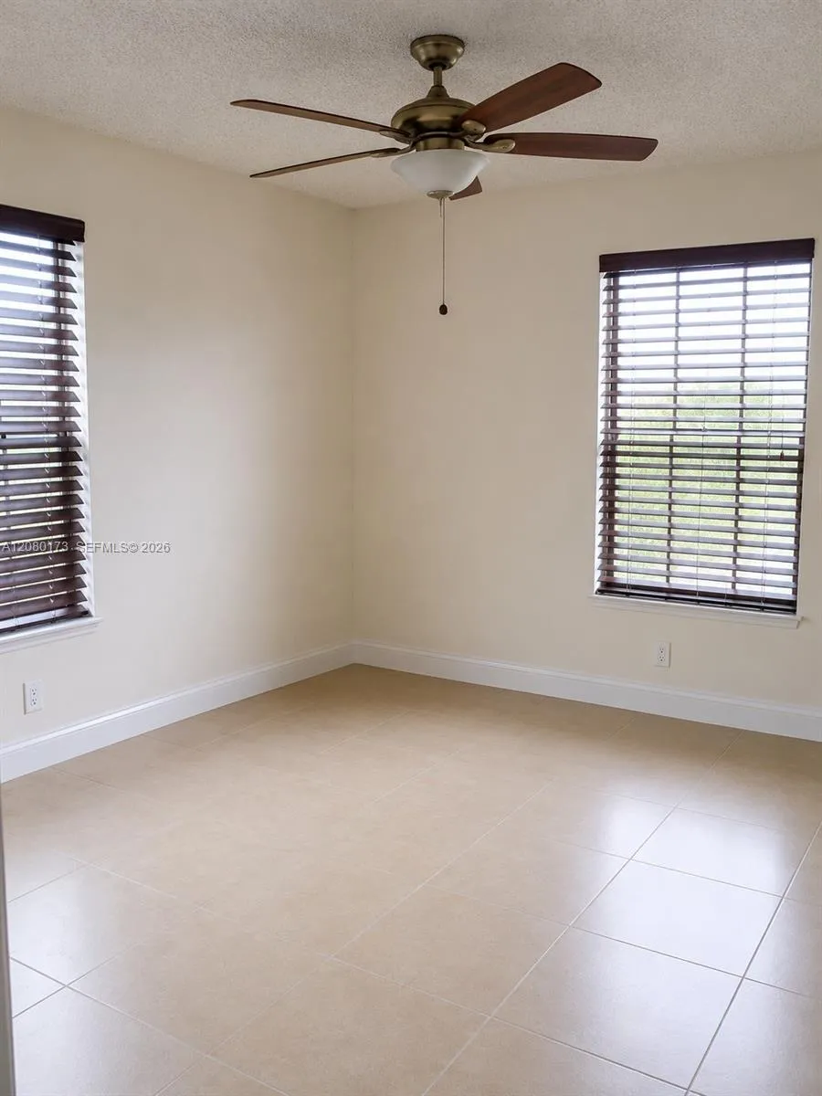 6355 La Costa Dr #M Boca Raton, FL 33433
