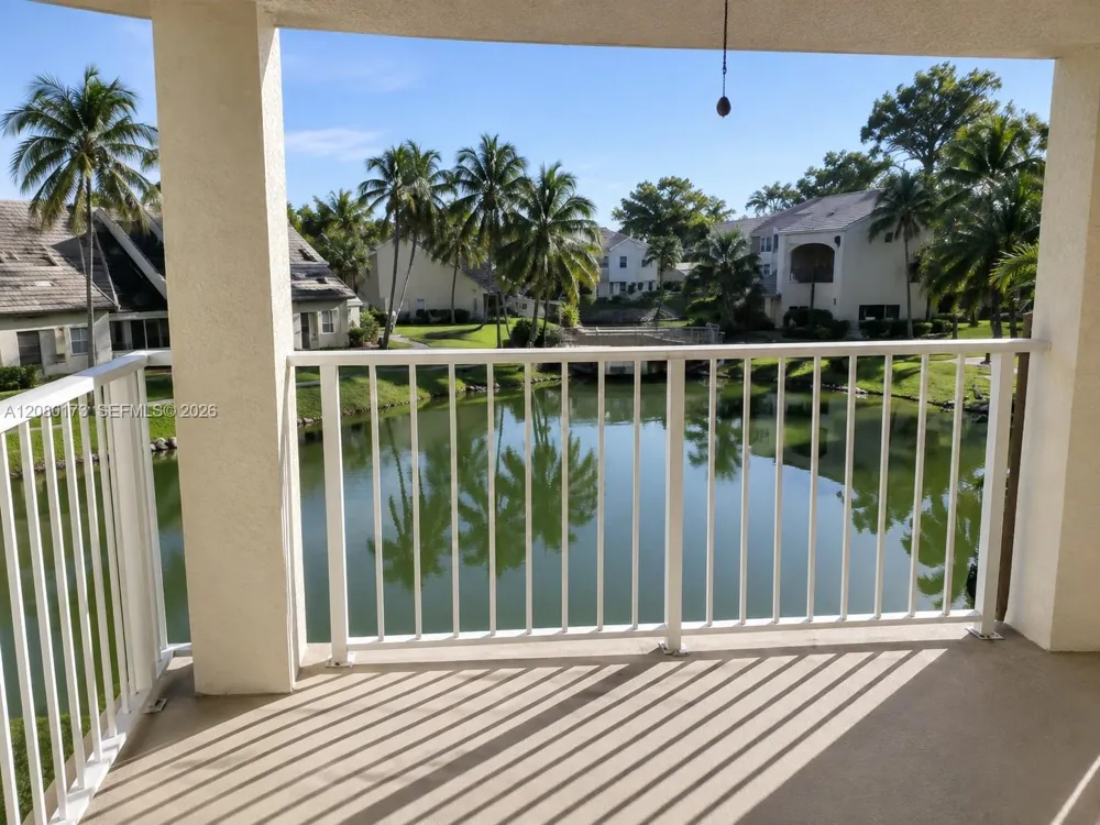6355 La Costa Dr #M Boca Raton, FL 33433