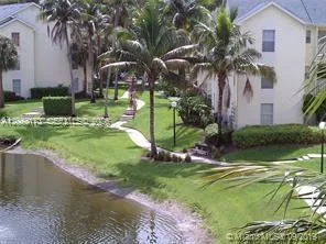 6355 La Costa Dr #M Boca Raton, FL 33433