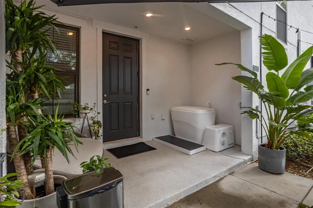 412 S ALBANY AVENUE #3 Tampa, FL 33606