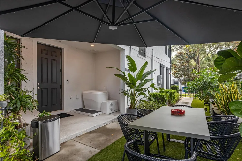 412 S ALBANY AVENUE #3 Tampa, FL 33606