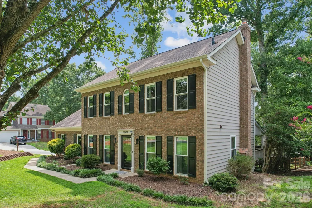12501 Diamond Drive Pineville, NC 28134