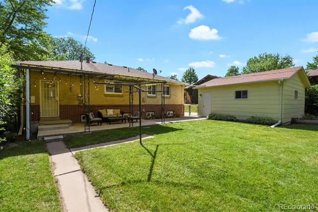 4511 S Galapago Street Englewood, CO 80110