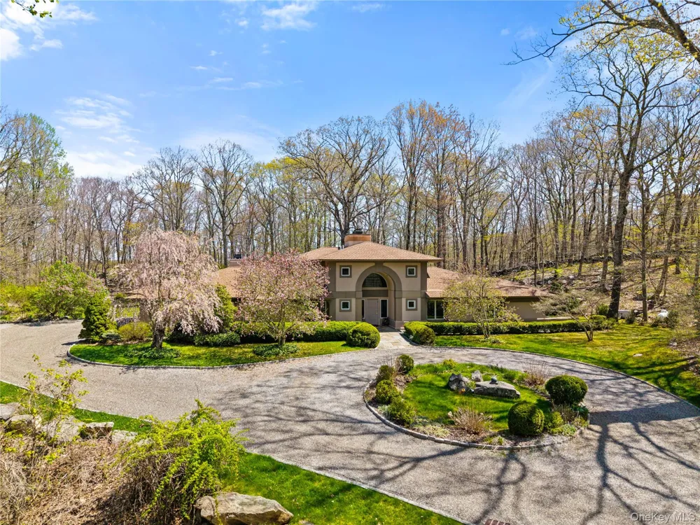 60 Old Aspetong Road Katonah, NY 10536