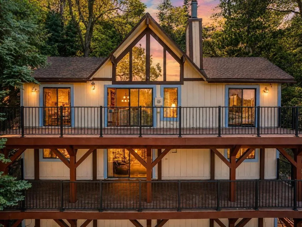 214 S Fairway Drive Lake Arrowhead, CA 92352