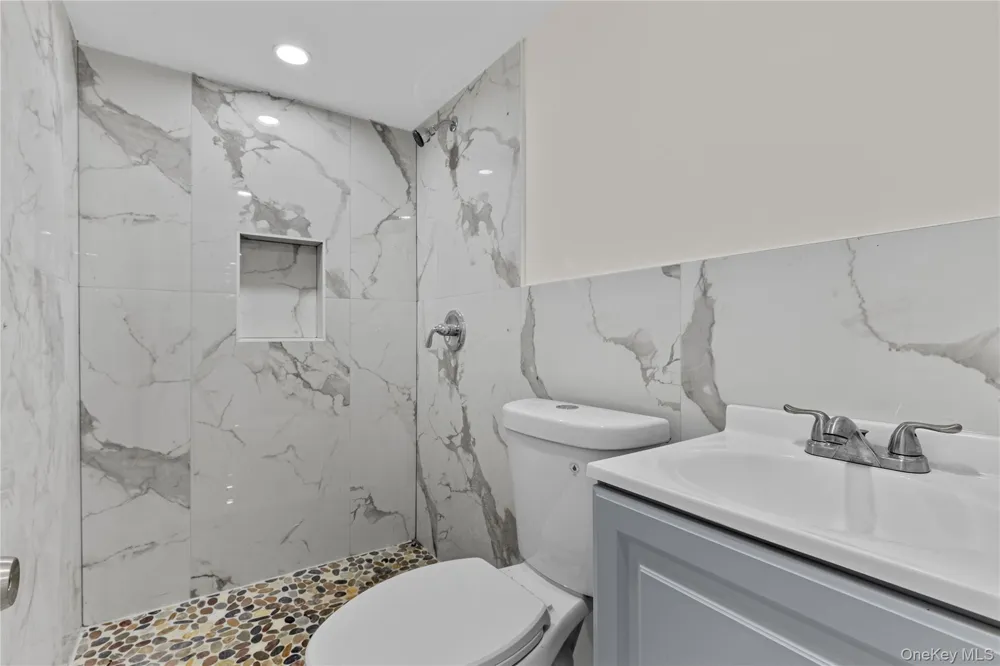 88 Buffalo Avenue Long Beach, NY 11561