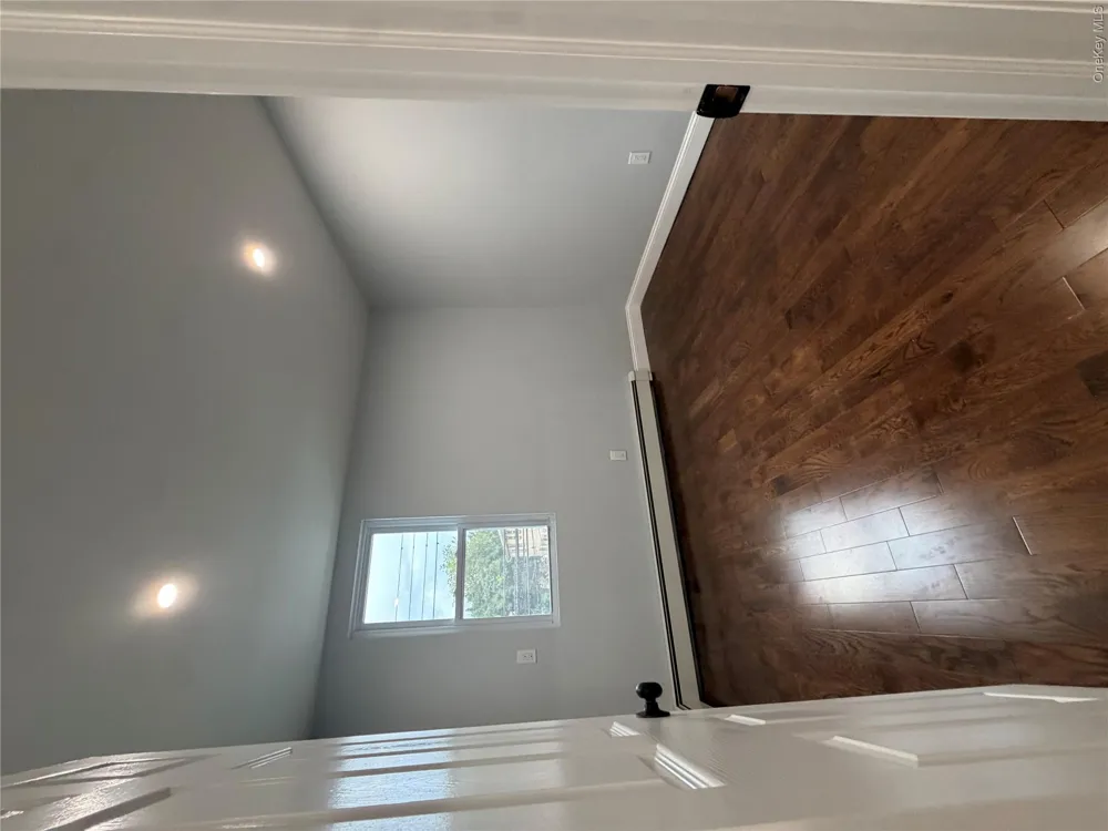 21704 135th Avenue #2 Springfield Gardens, NY 11413