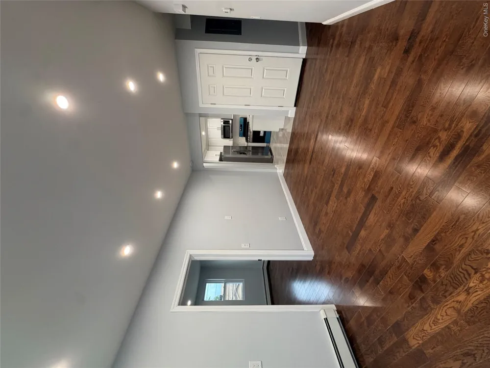 21704 135th Avenue #2 Springfield Gardens, NY 11413