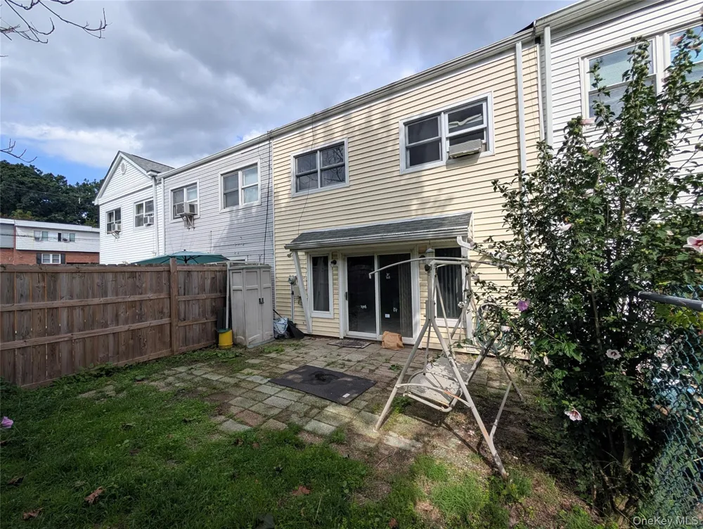6 Ferracane Place Haverstraw, NY 10927