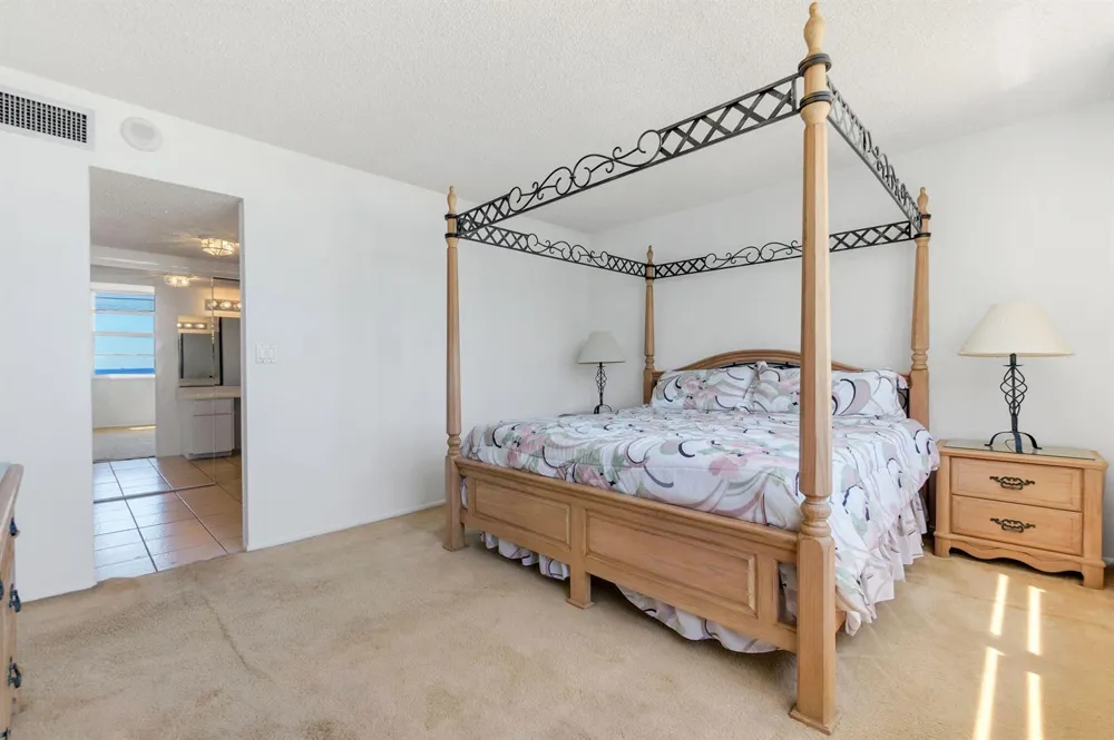 750 OCEAN BOULEVARD #1502 Pompano Beach, FL 33062
