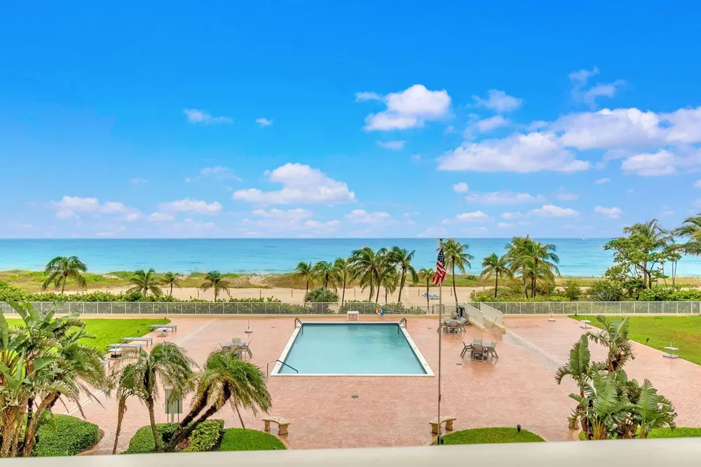 750 OCEAN BOULEVARD #1502 Pompano Beach, FL 33062