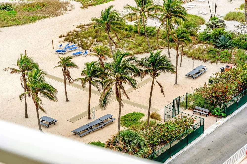 750 OCEAN BOULEVARD #1502 Pompano Beach, FL 33062