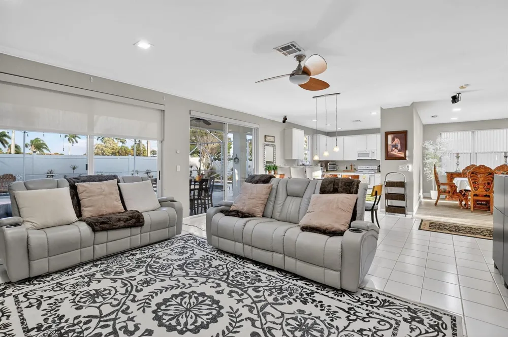 18280 Coral Isles Drive Boca Raton, FL 33498