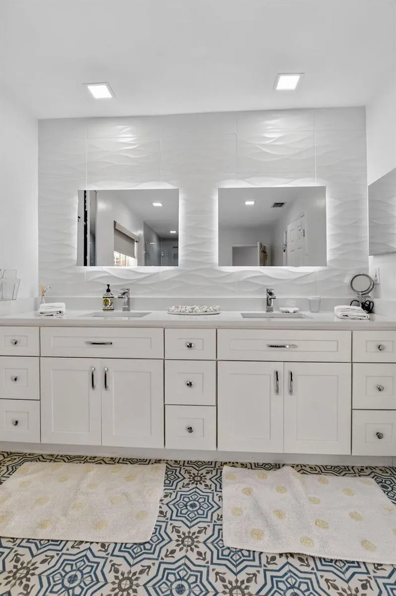 18280 Coral Isles Drive Boca Raton, FL 33498
