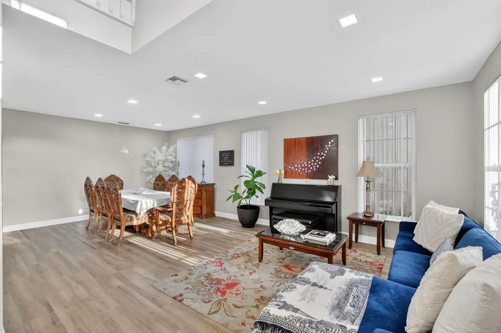 18280 Coral Isles Drive Boca Raton, FL 33498