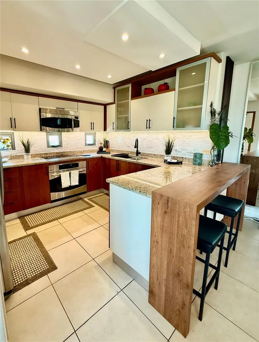 103 DE DIEGO AVENUE #01 San Juan, PR 00911