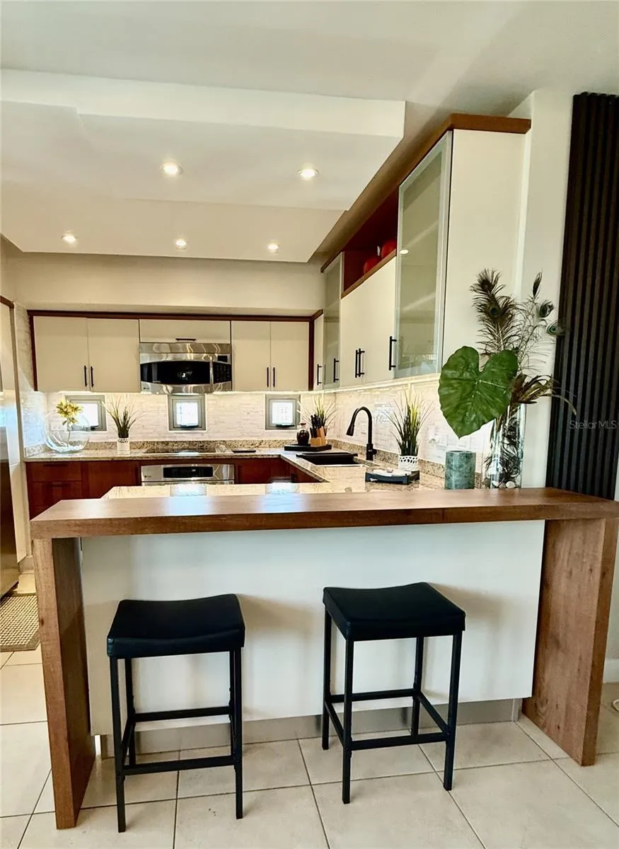 103 DE DIEGO AVENUE #01 San Juan, PR 00911