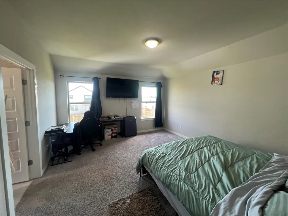 172 Coppers Way Elgin, TX 78621