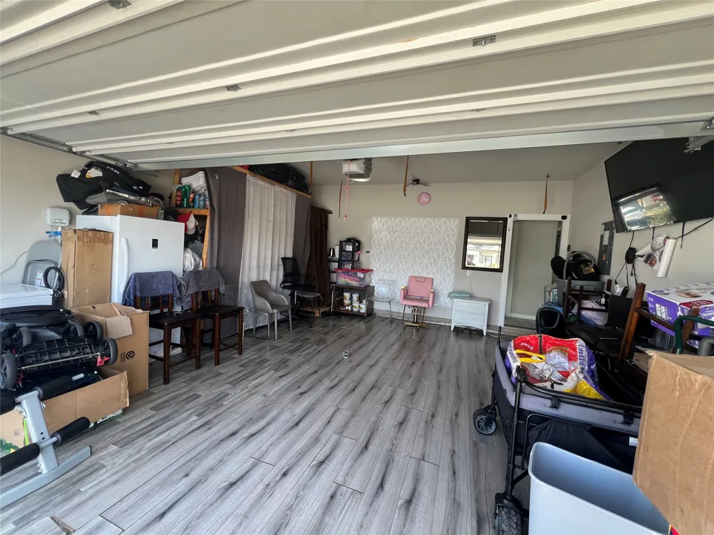 172 Coppers Way Elgin, TX 78621