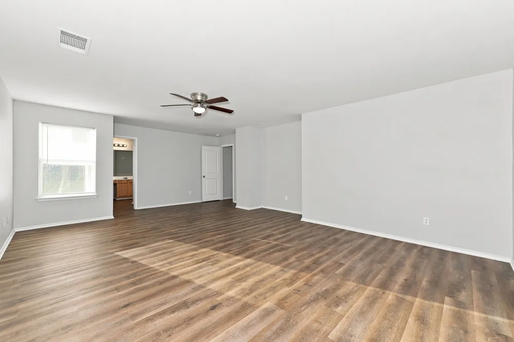 1409 Mission Hills Lane Dallas, TX 75217