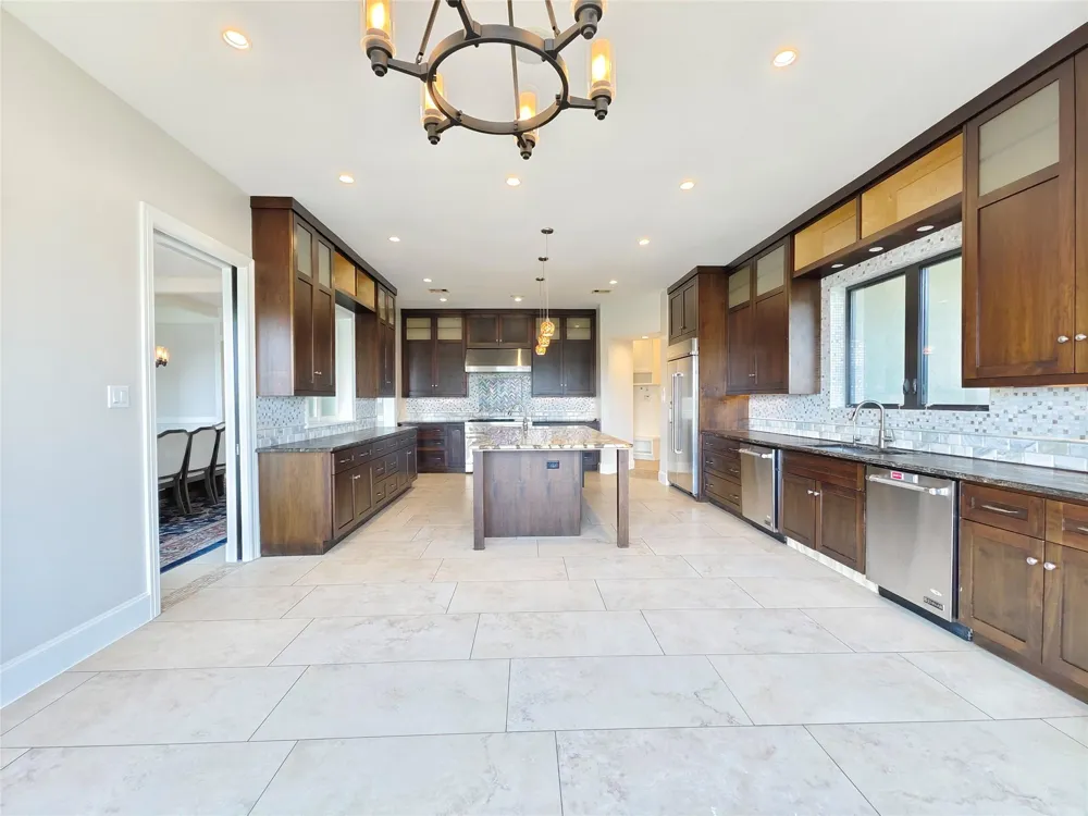 5938 Carolina Cove Drive Richmond, TX 77469