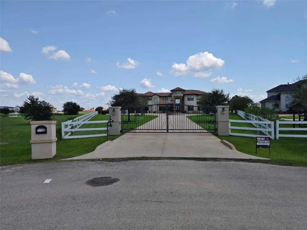 5938 Carolina Cove Drive Richmond, TX 77469