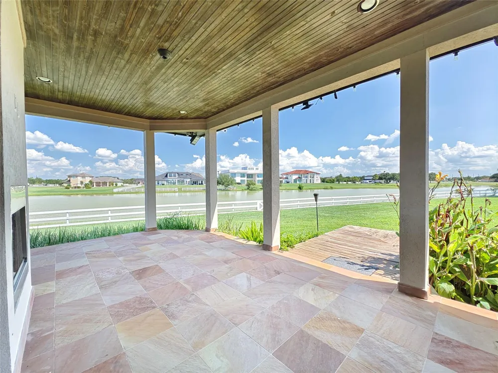 5938 Carolina Cove Drive Richmond, TX 77469
