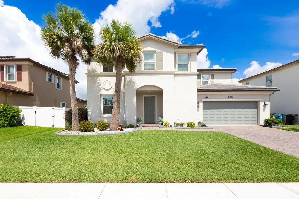 7691 NW GREENSPRING STREET Port St. Lucie, FL 34987