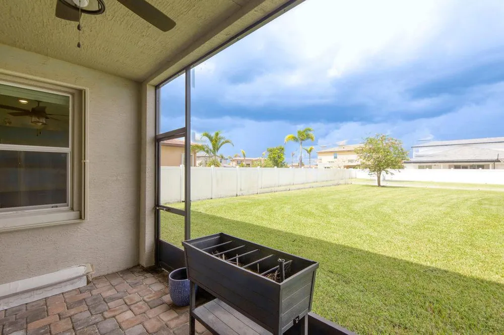 7691 NW GREENSPRING STREET Port St. Lucie, FL 34987