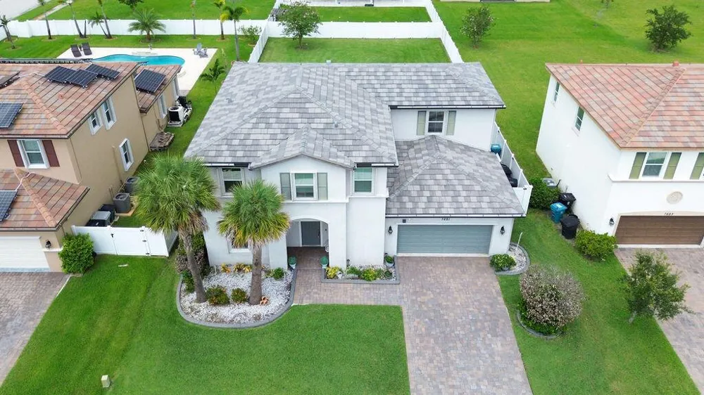 7691 NW GREENSPRING STREET Port St. Lucie, FL 34987