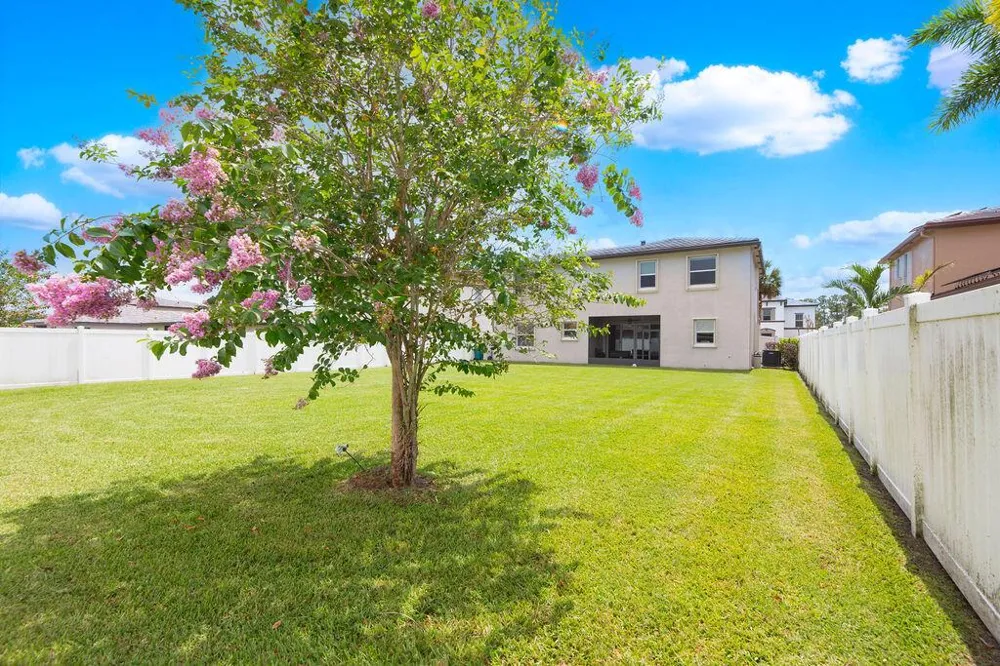 7691 NW GREENSPRING STREET Port St. Lucie, FL 34987